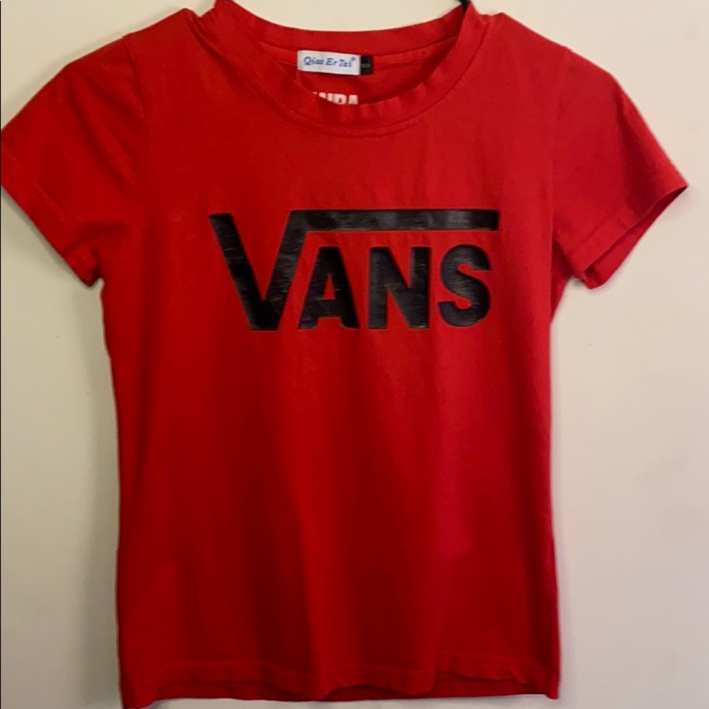 Graphic Tee - Picture 2 of 5